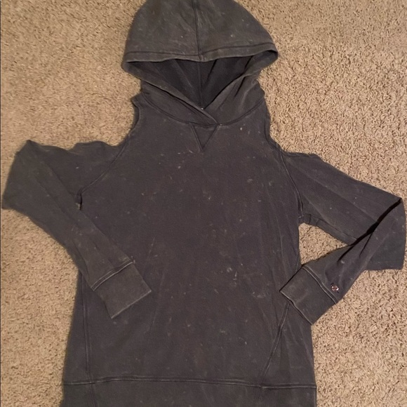 Calia by Carrie Underwood set - Picture 2 of 3